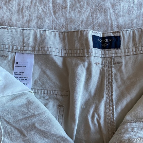 Khaki Dockers shorts - Picture 2 of 7